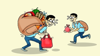 'Quà về' và 'quà đi' khi về quê ăn Tết