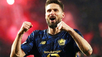 Giroud trở thành cầu thủ lớn tuổi nhất ghi bàn ở vòng play-off Europa League