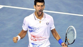 Vợt Djokovic dùng ở Úc mở rộng 2012 bán được hơn nửa triệu USD