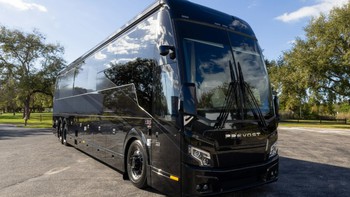 Nhà di động đẹp nhất thế giới: Như cung điện di động, giá hơn 56 tỉ, đã có người mua