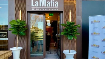 Phải đổi tên nhà hàng vì bị liên tưởng tới mafia