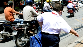 Hơn 40% học sinh TP.HCM thừa cân, béo phì, 'điểm tên' trà sữa, nước ngọt, đồ ăn nhanh