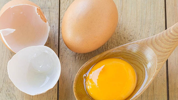 Ai cần bổ sung vitamin và thực phẩm bổ sung, loại nào nên sử dụng?