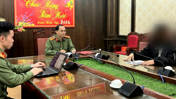 Công an làm việc với người quản lý gần 700 nhóm Facebook lấy tên địa phương