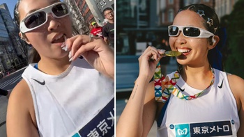 Lý do kỳ lạ của nữ runner vừa chạy vừa đánh răng ở Tokyo Marathon 2026
