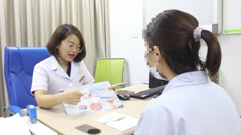 Báo động tình trạng 'tuổi vô sinh' ngày càng trẻ