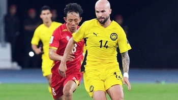 Cầu thủ nhập tịch Malaysia gây tranh cãi: Bị cấm ở tuyển quốc gia, vẫn đá giải quốc nội