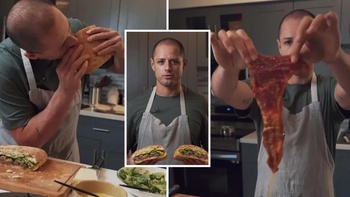 Cựu tiền đạo Man Utd Chicharito gây sốt khi làm TikToker hướng dẫn nấu ăn