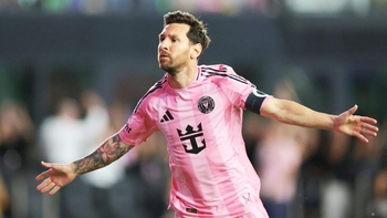 Lionel Messi chạm mốc 900 bàn thắng trong sự nghiệp