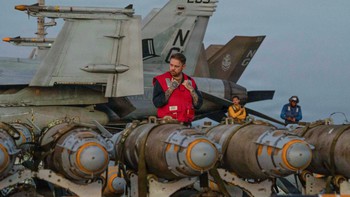 Sau gần 3 tuần xung đột với Iran, Mỹ đã 'trả giá' bao nhiêu?