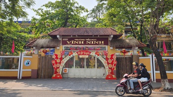 Làm rõ thông tin cô giáo trường tiểu học dùng thước gỗ đánh gãy tay học sinh