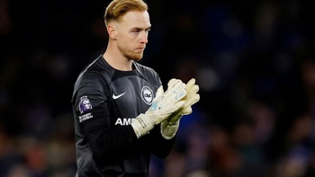 Tuyển Anh gọi thủ môn Jason Steele nhưng không để thi đấu