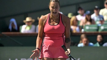 Aryna Sabalenka ‘né phạt’ chửi thề vì dùng ngoại ngữ