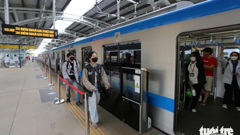 Tiết kiệm xăng dầu nên giữ tay ga đều, vệ sinh lọc gió, tắt máy khi dừng đèn đỏ