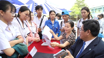 Học ngành gì cũng nên biết AI