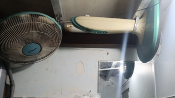 Muôn kiểu treo quạt tường của người Việt