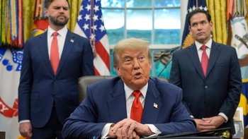 Ông Trump liên tục hỏi: Nên chọn ông Vance hay ông Rubio kế thừa mình?