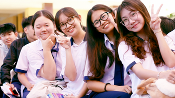 Làm gì khi chọn ngành, chọn trường 'bất đồng' với cha mẹ?