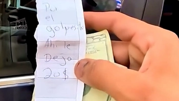 Tài xế sang chấn tâm lý với vết xước ô tô trị giá 20 đô la