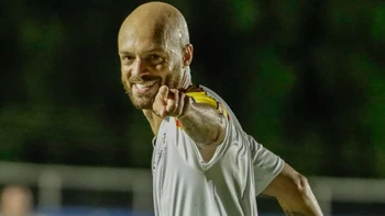 CLB Brazil bị thủng lưới chỉ sau 19 giây dù đối thủ chưa hề chạm bóng