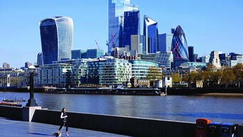 Trung tâm tài chính quốc tế: Những bài học từ City of London