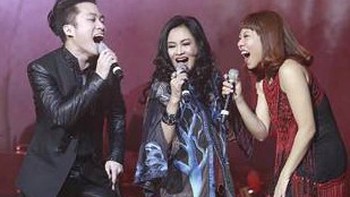 Tùng Dương bị đặt cạnh các diva, cách phản hồi giản dị mà thuyết phục