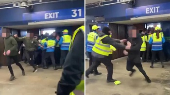 Thiếu vé, CĐV xông vào sân qua lối thoát hiểm gây hỗn loạn ở Scotland