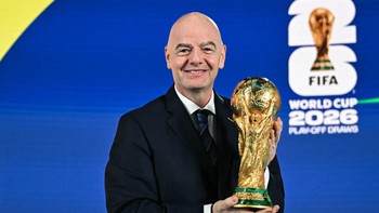 Cả thế giới mê mẩn World Cup, nhưng World Cup lại ngày càng mất tính công bằng
