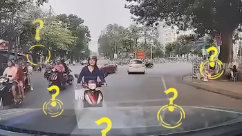 Tài xế hoang mang khi bị cô gái bỗng dưng "đâm" vào đầu xe