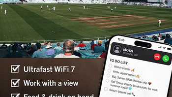 Sân vận động mở ‘văn phòng’ giúp fan trốn sếp