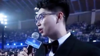 Nam MC lên tiếng sau viral triết lý ngược đời: 'Không ngừng bỏ cuộc'