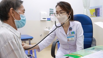 Bệnh viện Ung bướu TP.HCM triển khai tuần lễ tiêm vắc xin 0 đồng và tầm soát ung thư cho người dân