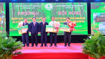 Các công ty của VRG tại Lào góp phần phát triển địa phương