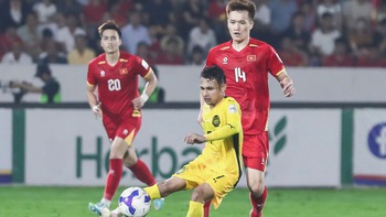 Hoàng Đức bị quá tải sau trận tuyển Việt Nam thắng Malaysia