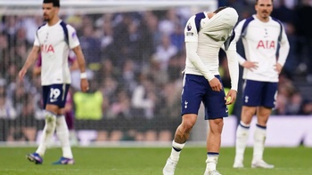 Tottenham thuê chuyên gia tâm lý hỗ trợ cầu thủ trong cuộc chiến trụ hạng