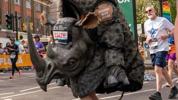 Những kỷ lục hài hước đến... khó tin ở London Marathon 2026