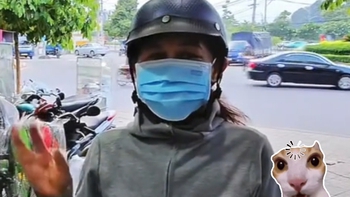 Chủ tiệm đứng hình với chị gái muốn mua 'đèn cảm... tử'