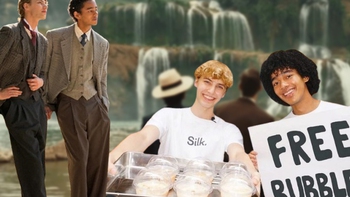 Danh tính 2 anh Tây ghi hình Cao Bằng đẹp như phim xi nê