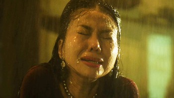 Thanh Hằng bị 'hành' lên bờ xuống ruộng trong 'Mesdames Thanh Sắc'