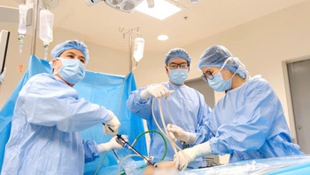 Đi khám vì tưởng rối loạn tiêu hóa, phát hiện biến chứng hiếm gặp