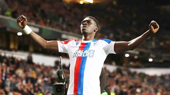 21 giây, Ismaila Sarr xô ngã kỷ lục Conference League