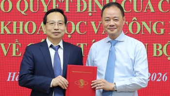 PGS.TS Hoàng Anh Sơn được bổ nhiệm làm Giám đốc Học viện Khoa học và Công nghệ