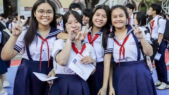 Từ năm 2027, TP.HCM mở rộng xét tuyển lớp 10, tiến tới bỏ thi