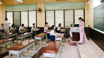 Bỏ thi lớp 10: Minh bạch dữ liệu mới tránh được cuộc đua điểm số