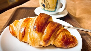 Đọc sao mới đúng: croissant - chiếc bánh làm 'xoắn lưỡi'