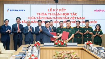 Viettel và Petrolimex hợp tác thúc đẩy chuyển đổi số và chuyển dịch năng lượng xanh
