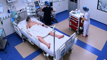 Cứu bé trai 13 tuổi đột ngột mắc viêm màng não mủ, phù não nguy kịch