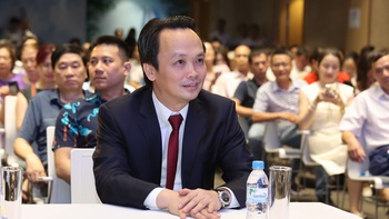 Ông Trịnh Văn Quyết xuất hiện ở đại hội, FLC tiết lộ lộ trình đưa cổ phiếu trở lại