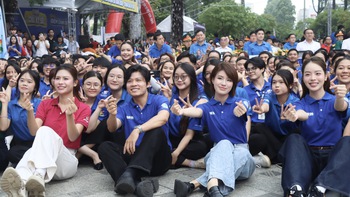 Hơn 5.000 chiến sĩ tình nguyện TP.HCM ra quân chiến dịch tình nguyện hè 2026, lần đầu có 'Mùa hè số'