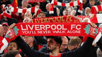 Liverpool phải ‘xuống nước’ sau làn sóng phản đối tăng giá vé
